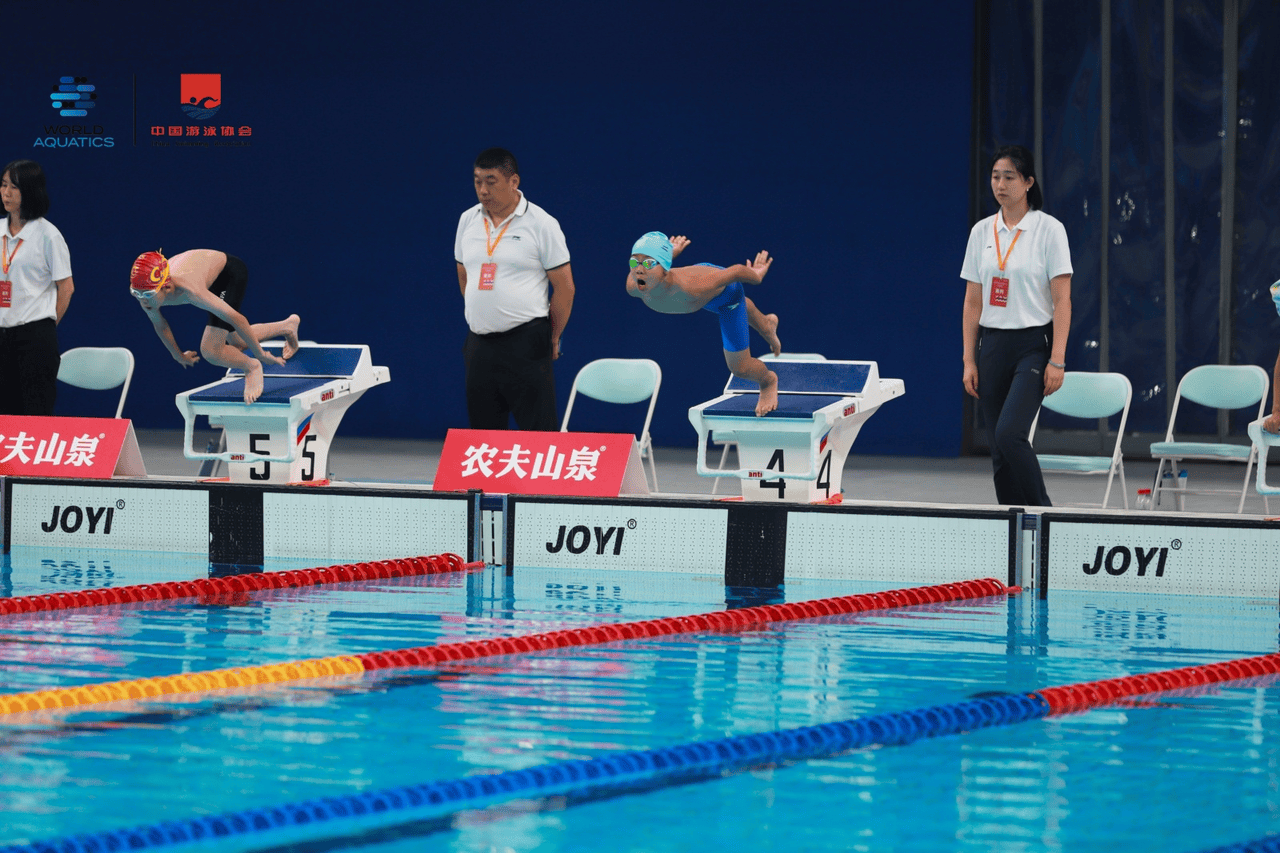 中国泳坛迈, 成都等地标, style